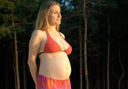 Soleil et grossesse : attention au masque de grossesse