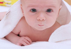 Infos : Le lait infantile pour nourrisson Enfamil, bénéfique pour la vue de bébé 