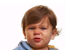 http://img.anxa.com/news/grimace-bebe-250x175.jpg